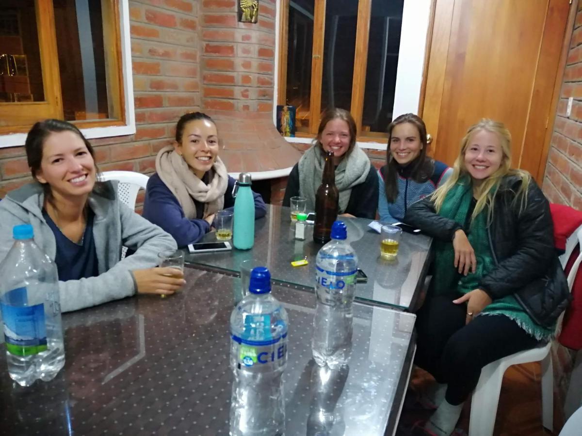 Lagoon Hotel Chugchilán 外观 照片